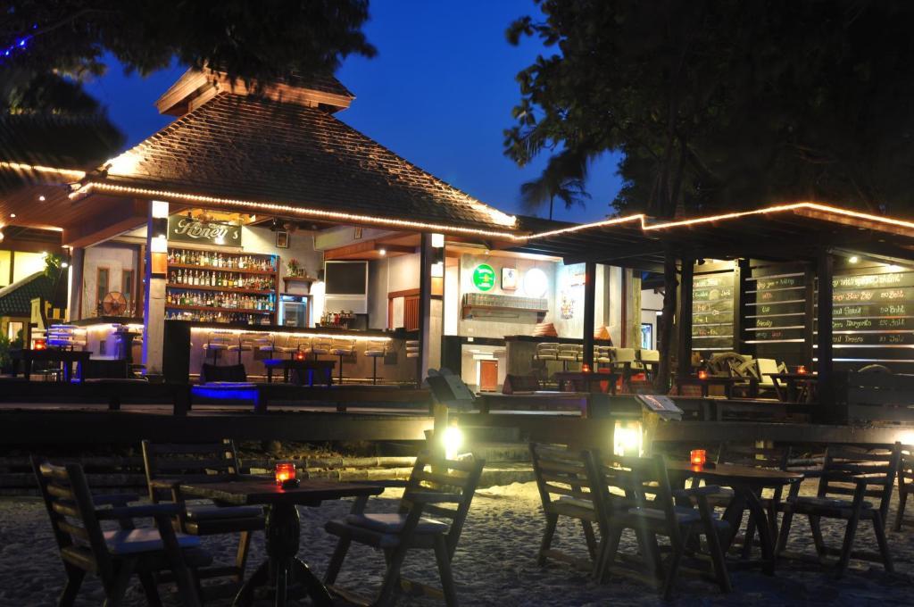Choeng Mon Samui Honey Cottages Beach Resort - Sha Extra Plus חדר תמונה