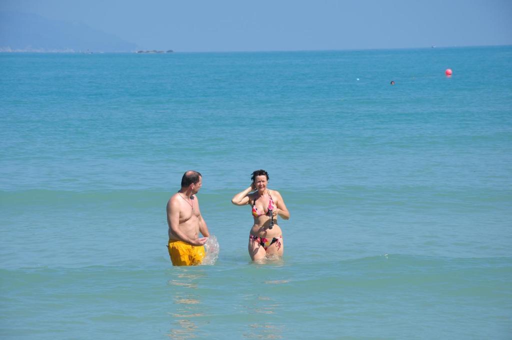 Choeng Mon Samui Honey Cottages Beach Resort - Sha Extra Plus מראה חיצוני תמונה